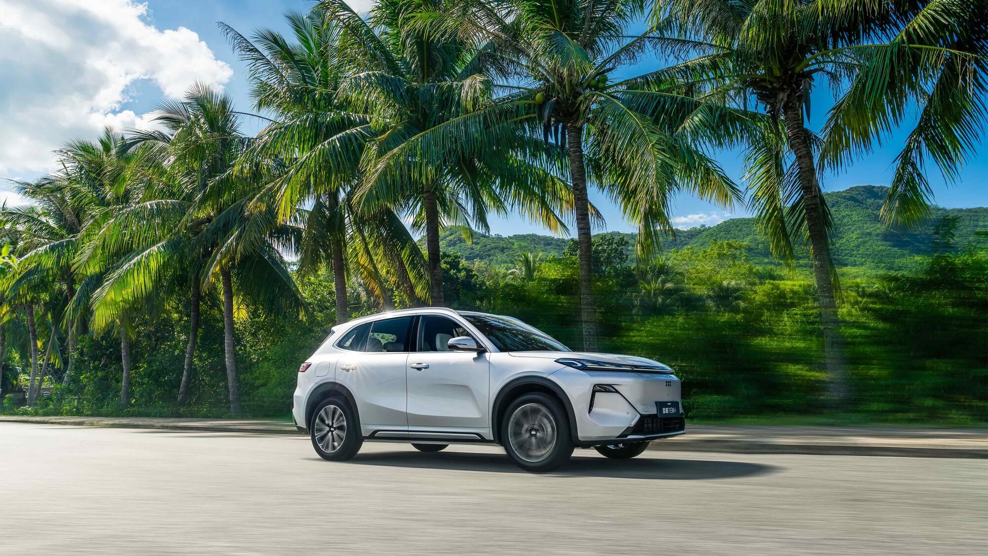 Расход топлива всего 3 литра
Не жди идеального момента. Создай его и проживи прямо сейчас!